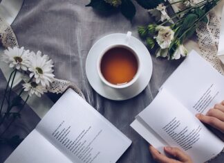 Czy poezja to gatunek literacki? Czy poezja to gatunek literacki?