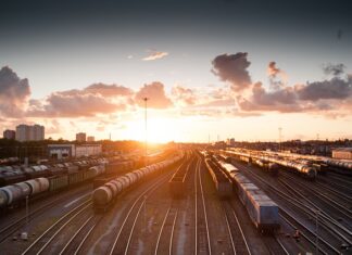 Czym jest logistyka międzynarodowa? Czym jest logistyka międzynarodowa?